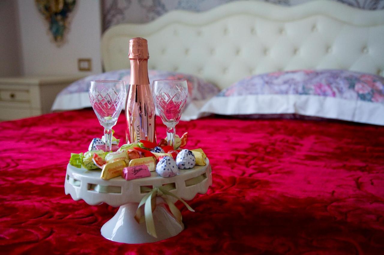 Gold94 Bed and Breakfast Napoli Eksteriør billede